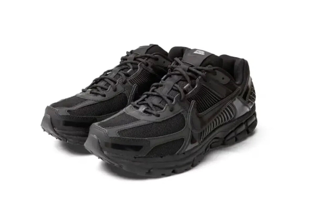 FZ3313-001 Dover Street Market (DSM) Nike Zoom Vomero 5 Black (Men's)