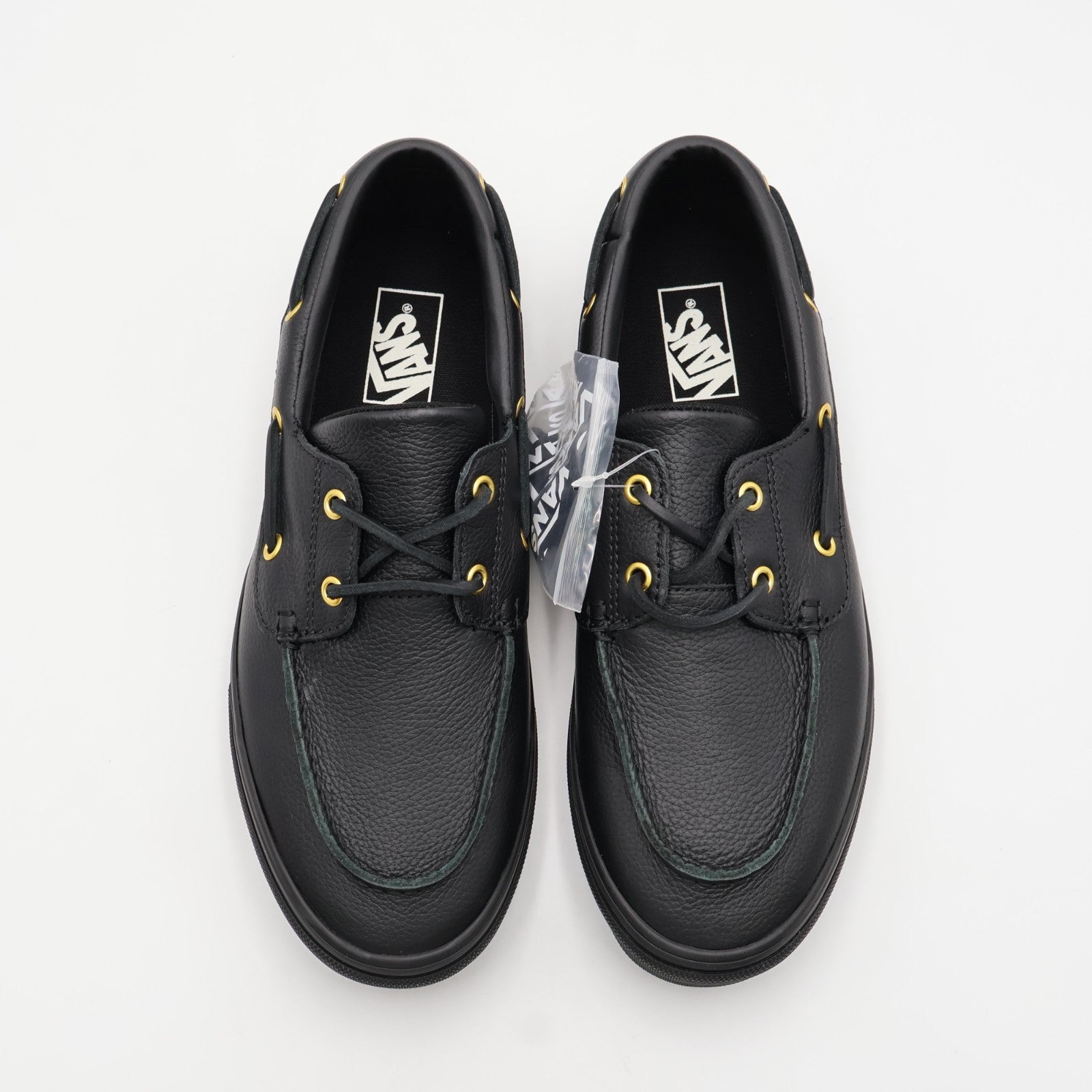 VN000Z11CJK Vans 2 Eyelet Boat Shoe Leather Black (Men's)