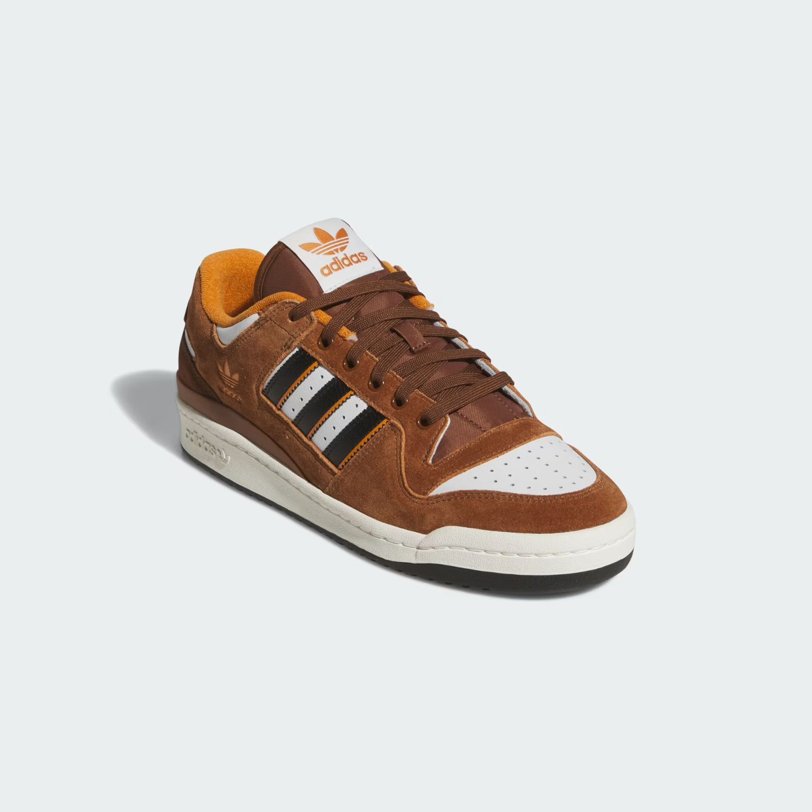 JP6076 adidas Originals Forum 84 Low ADV Crystal White Core Black Rustic (Men's)