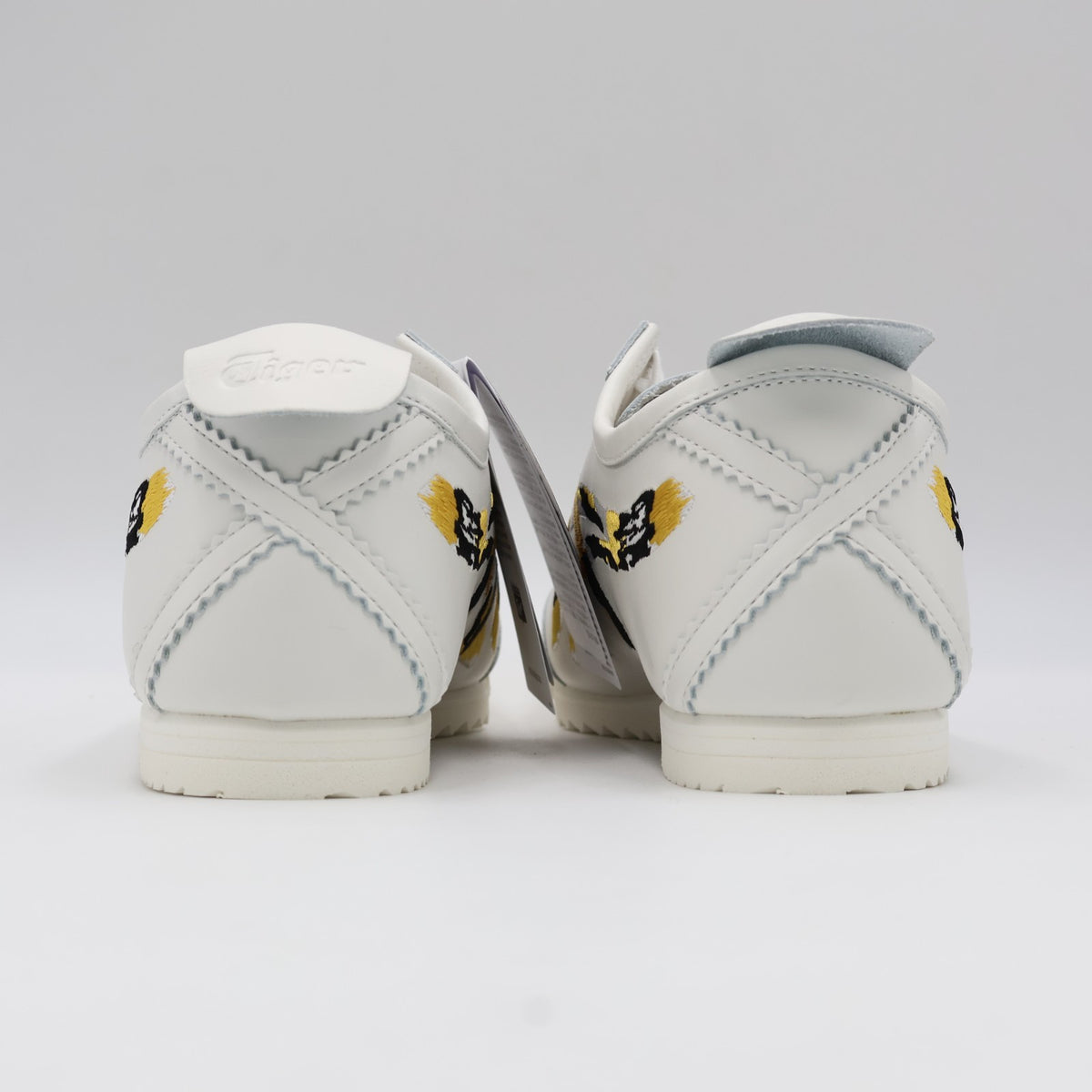 1181A578-101 Onitsuka Tiger NIPPON MADE Mexico 66 Deluxe White Vibrant (Men's)