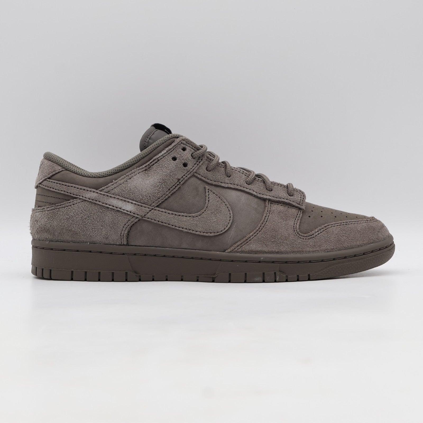 IB6651-200 Nike Dunk Low Retro SE Cave Stone (Men's)
