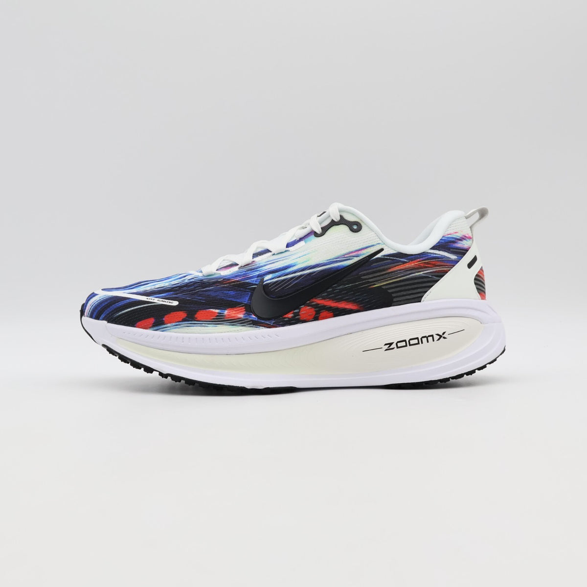 IB8164-999 Nike Vomero 18 SE Multi-Color White Sail Black (Men's)