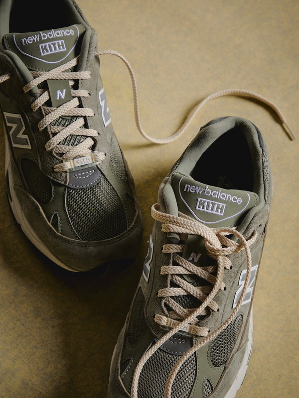 U991TK2 KITH 101 New Balance 991V2 Moonrock (Men's)