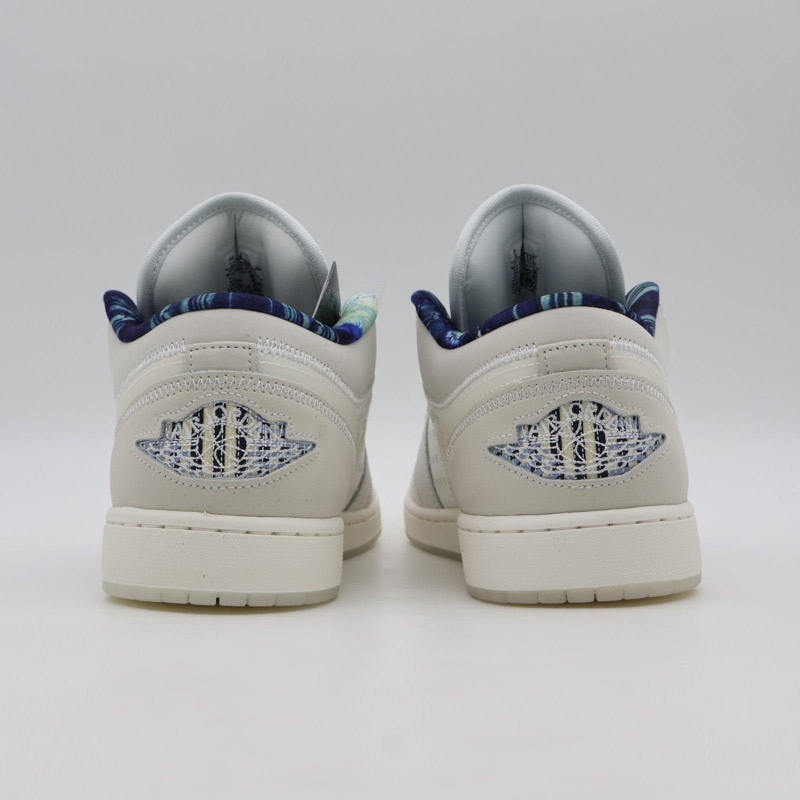 IR7337-121 Nike Air Jordan 1 Low SE "Summit White" (Men's)