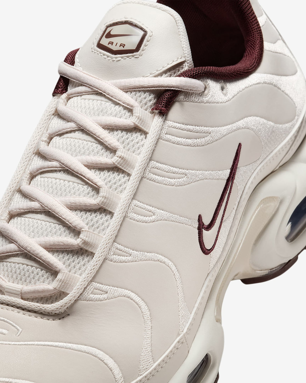 HF3181-001 Nike Air Max Plus Phantom Light Bone (Men's)