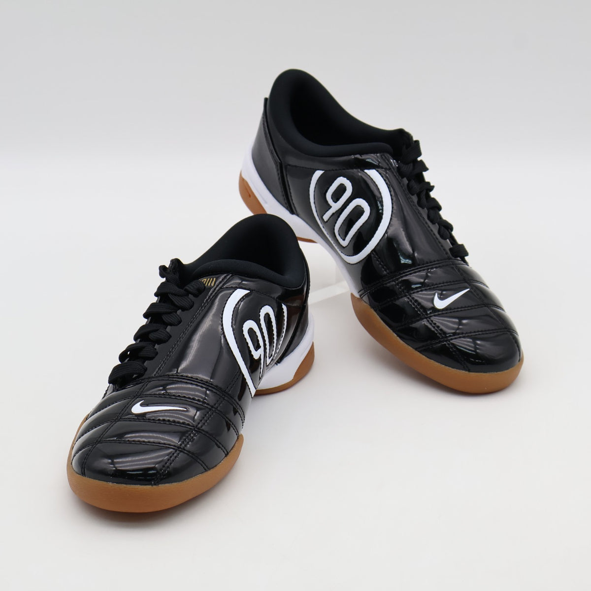 IB5666-001 Nike Total 90 3 Black White Metallic Gold (Women's)