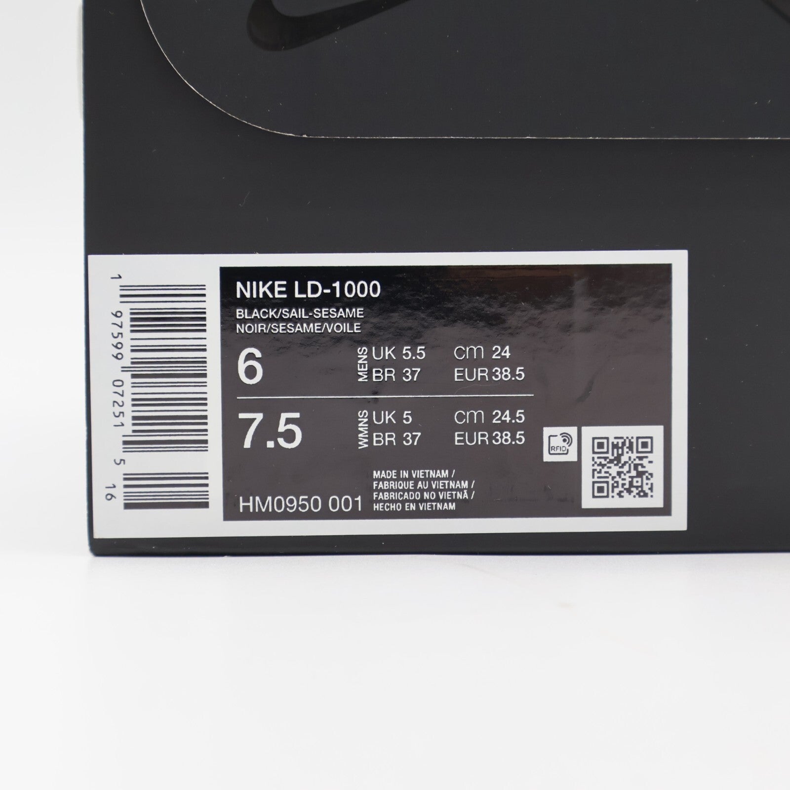 HM0950-001 NIKE LD-1000 Black and Sail (Men's)