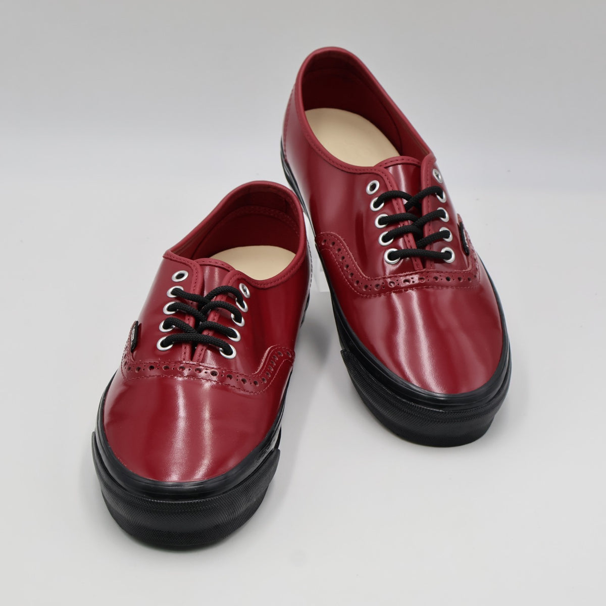 VN000V33F0G Vans OTW AUTHENTIC 44 SIPED VIBRAM GLOSS LEATHER BROGUE (Men's)