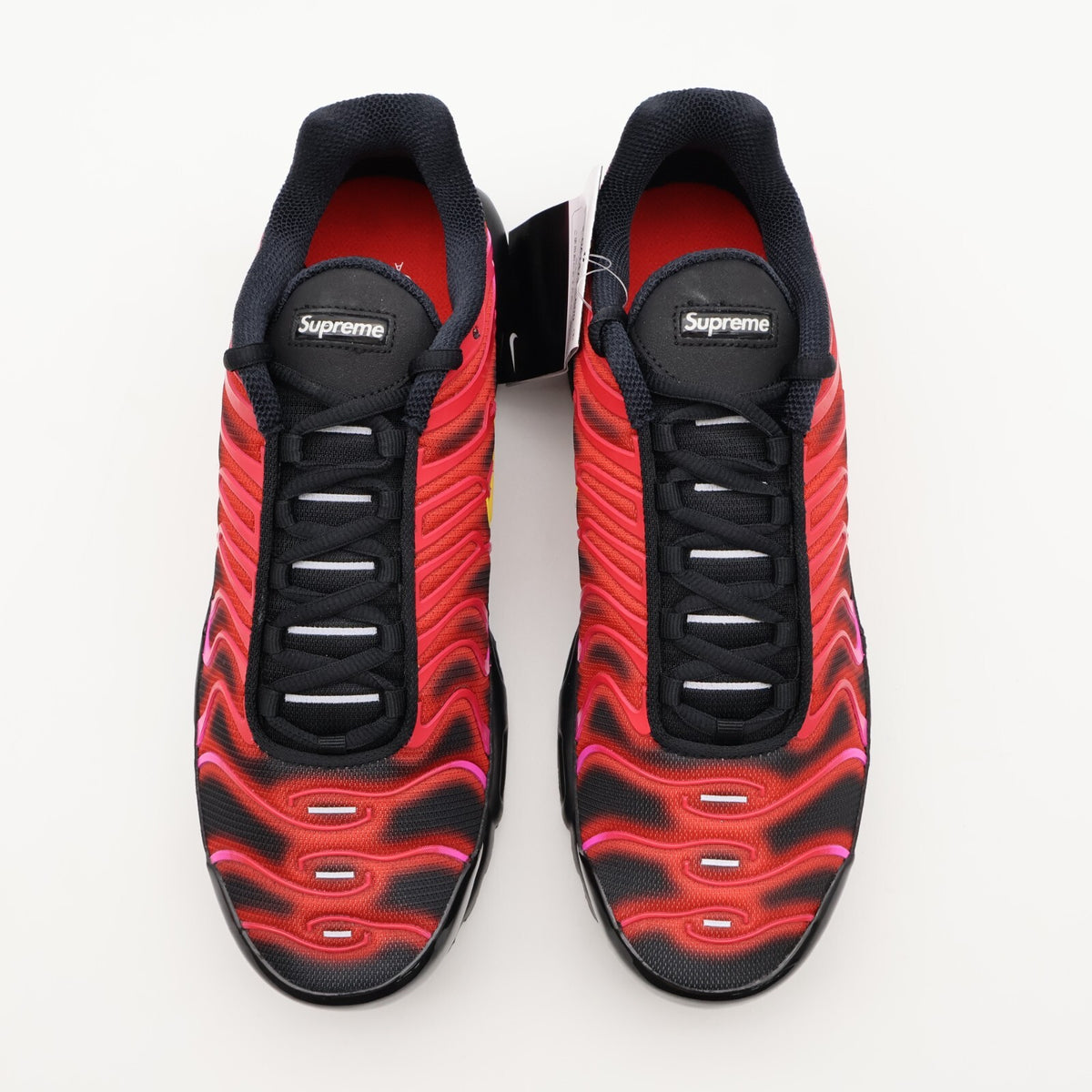 DA1472-600 Nike Air Max Plus TN Supreme University Red Black Fire Pink Maize