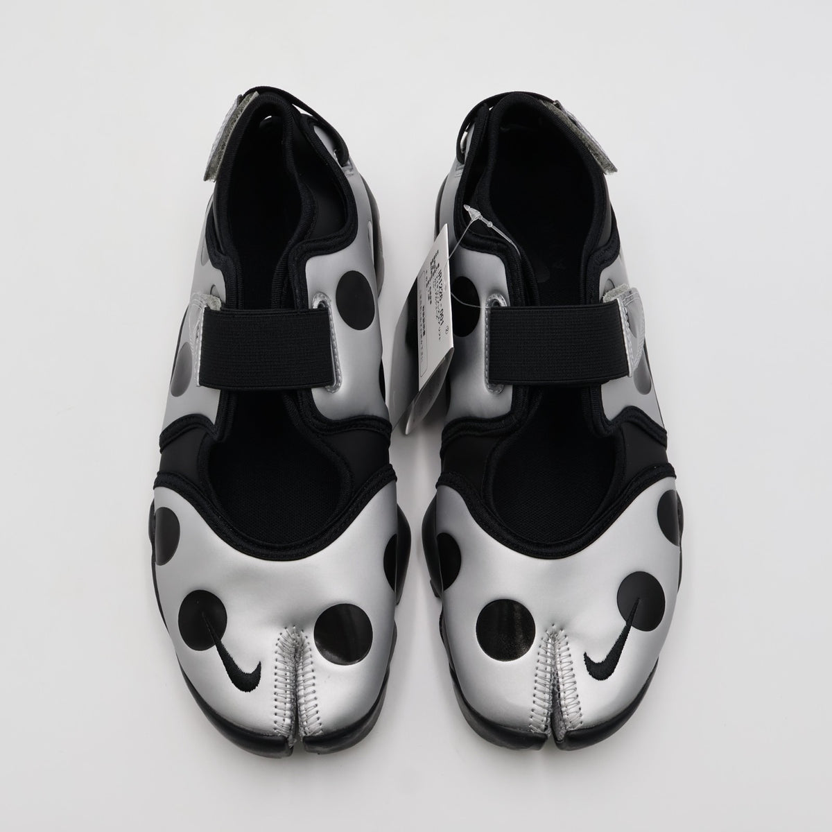 IR1226-001 Nike Air Rift "Polka Dot/Black/Metallic Silver" (Women's)
