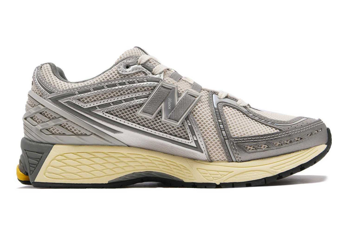 M1906RRD New Balance 1906R Moonbeam (Men's)