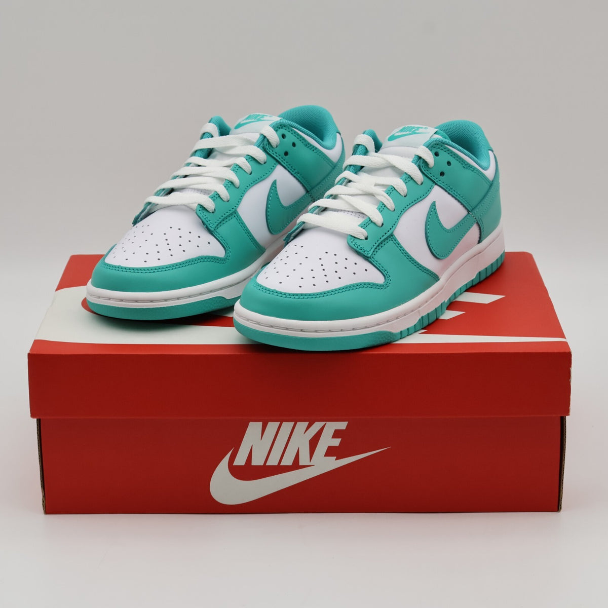 DV0833-101 Nike Dunk Low Clear Jade (Men's)