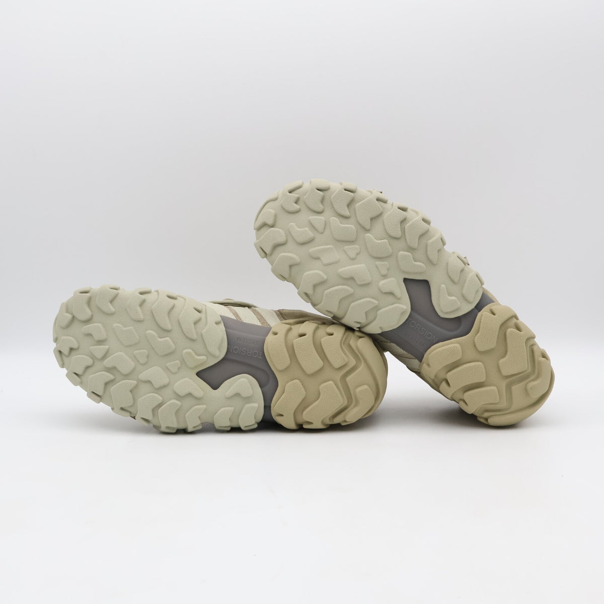 JP9853 mita sneakers adidas Originals Radlander mita Blanch Cargo Ivory (Men's)