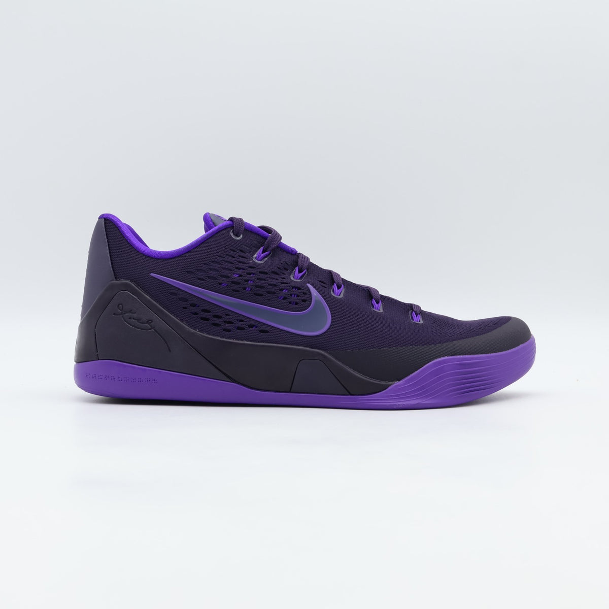 IH1401-500 Nike Kobe 9 Elite Low EM Protro Purple Dynasty (Men's)