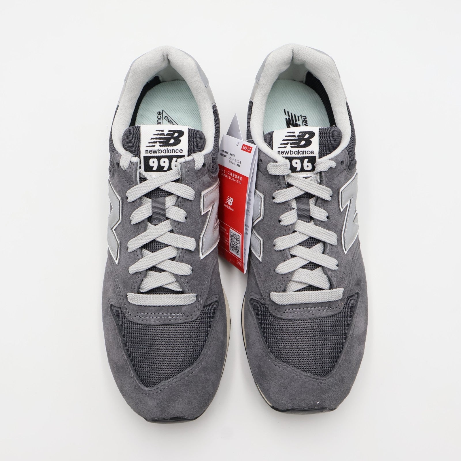 CM996JG2 New Balance 996V2 Magnet/Silver Metallic/Sea Salt (Men's)