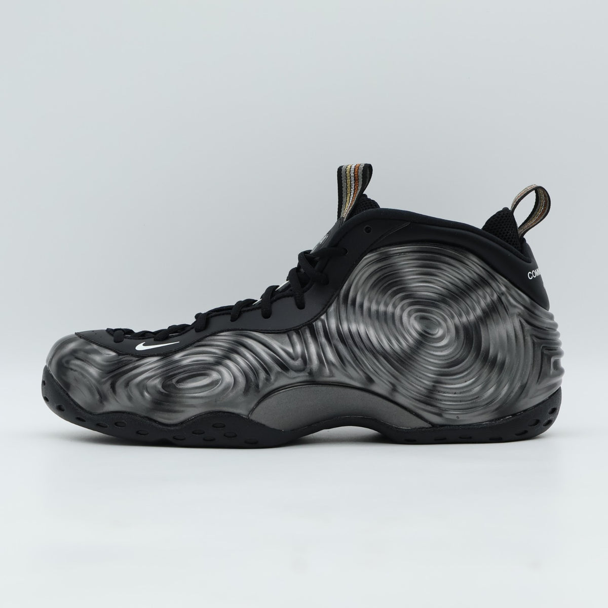DJ7952-002 COMME des GARÃONS HOMME PLUS Nike Air Foamposite One Olympic (Men's)