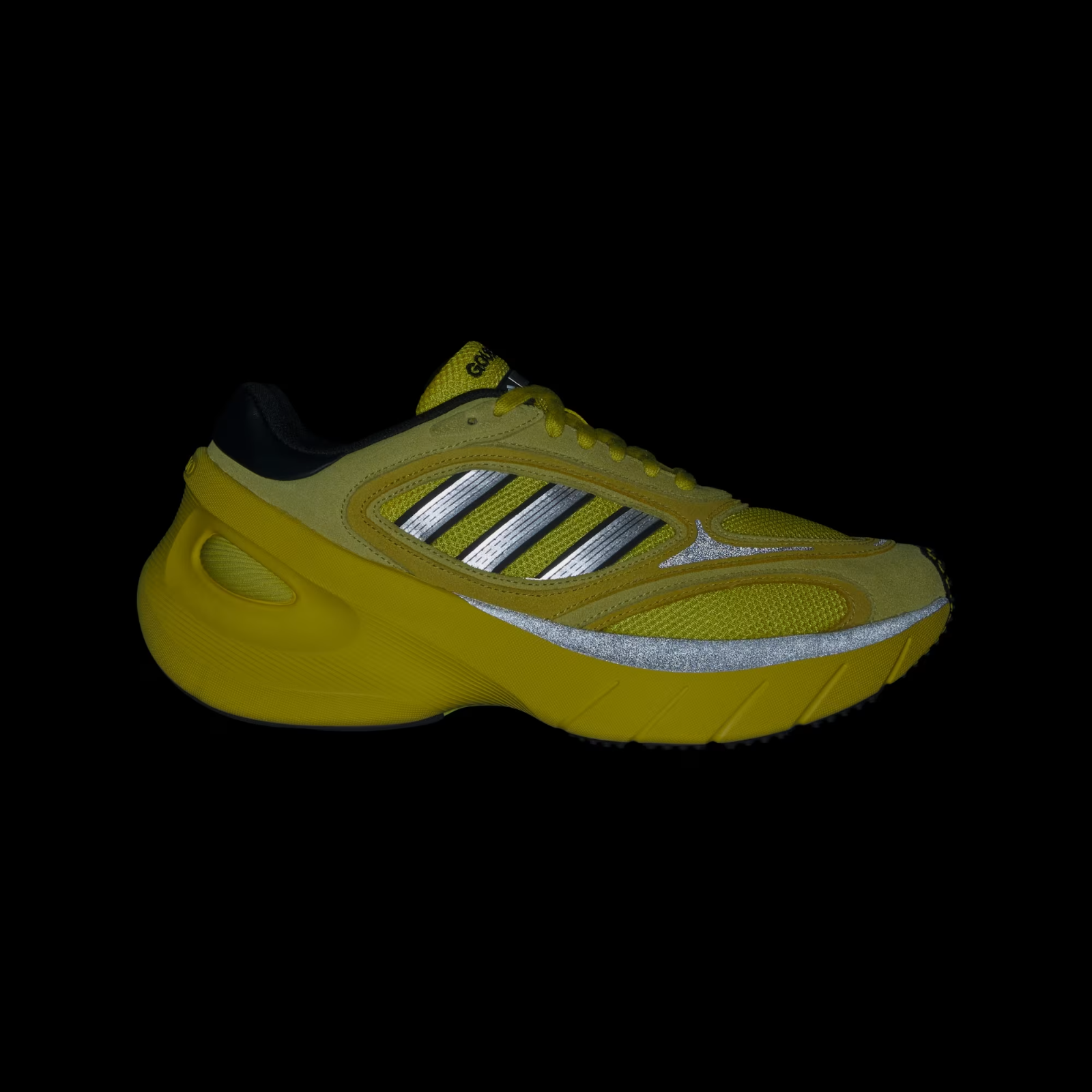 JP7177 adidas Adizero Goukana Yellow Light Yellow Core Black (Men's)