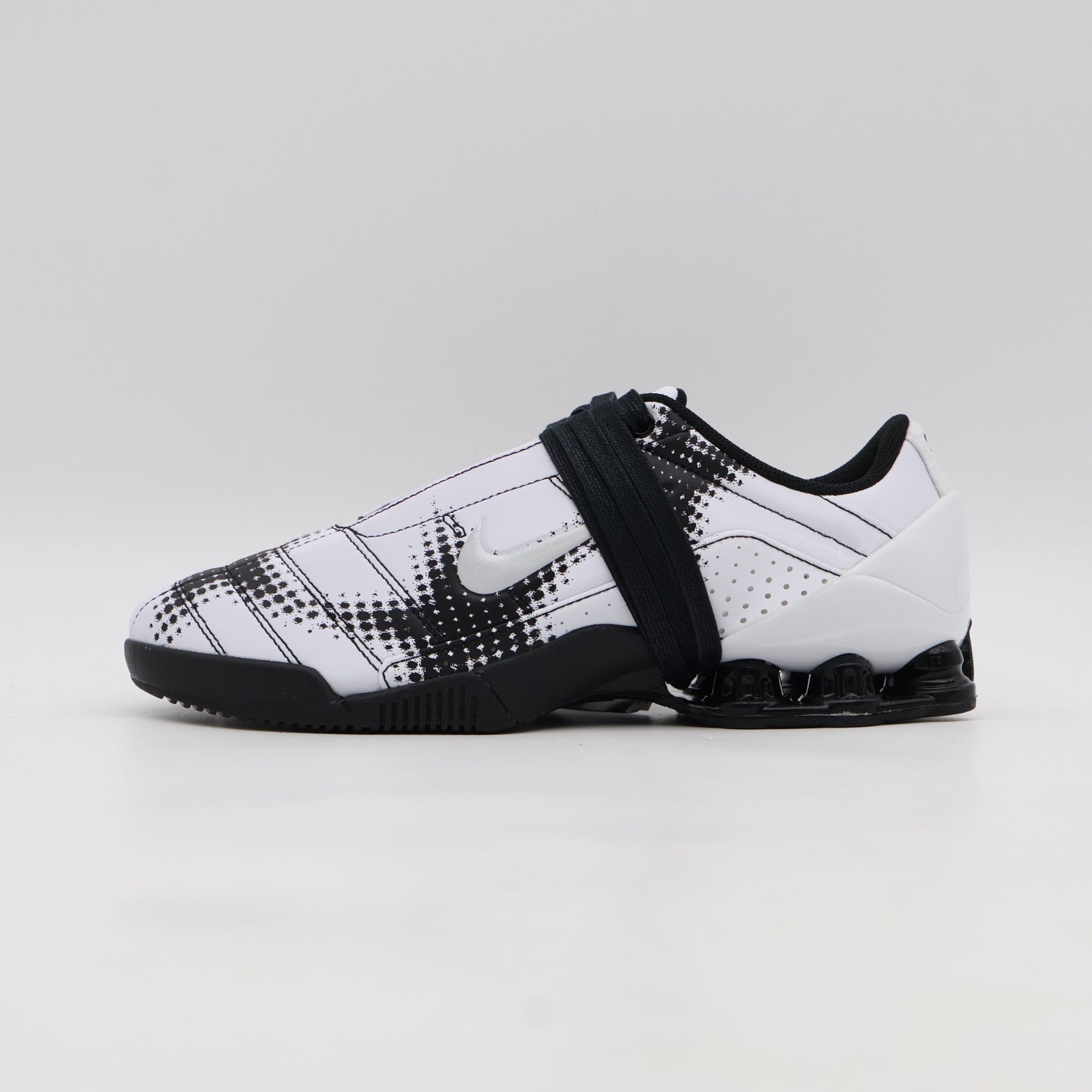 IR8176-100 Nike Total 90 Shox Magia WC "White" (Women's)