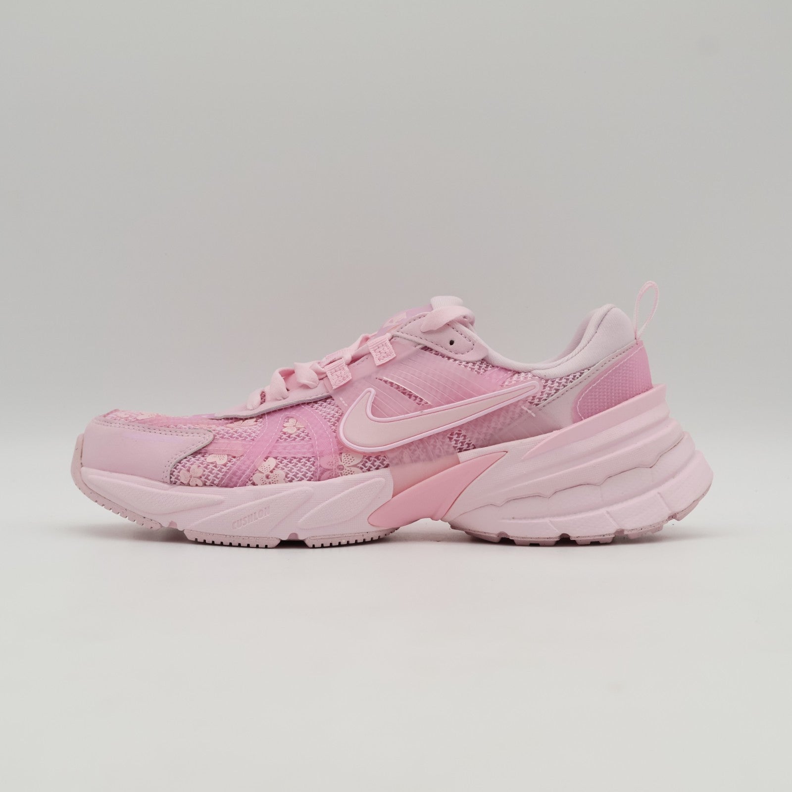 HJ5269-600 Nike V2K Run Pink Foam Arctic Pink Summery Florals (Women's)