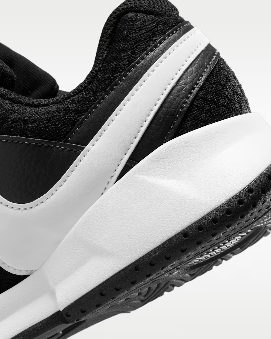 FD6575-001 Nike Court Lite 4 Black White (Women's)