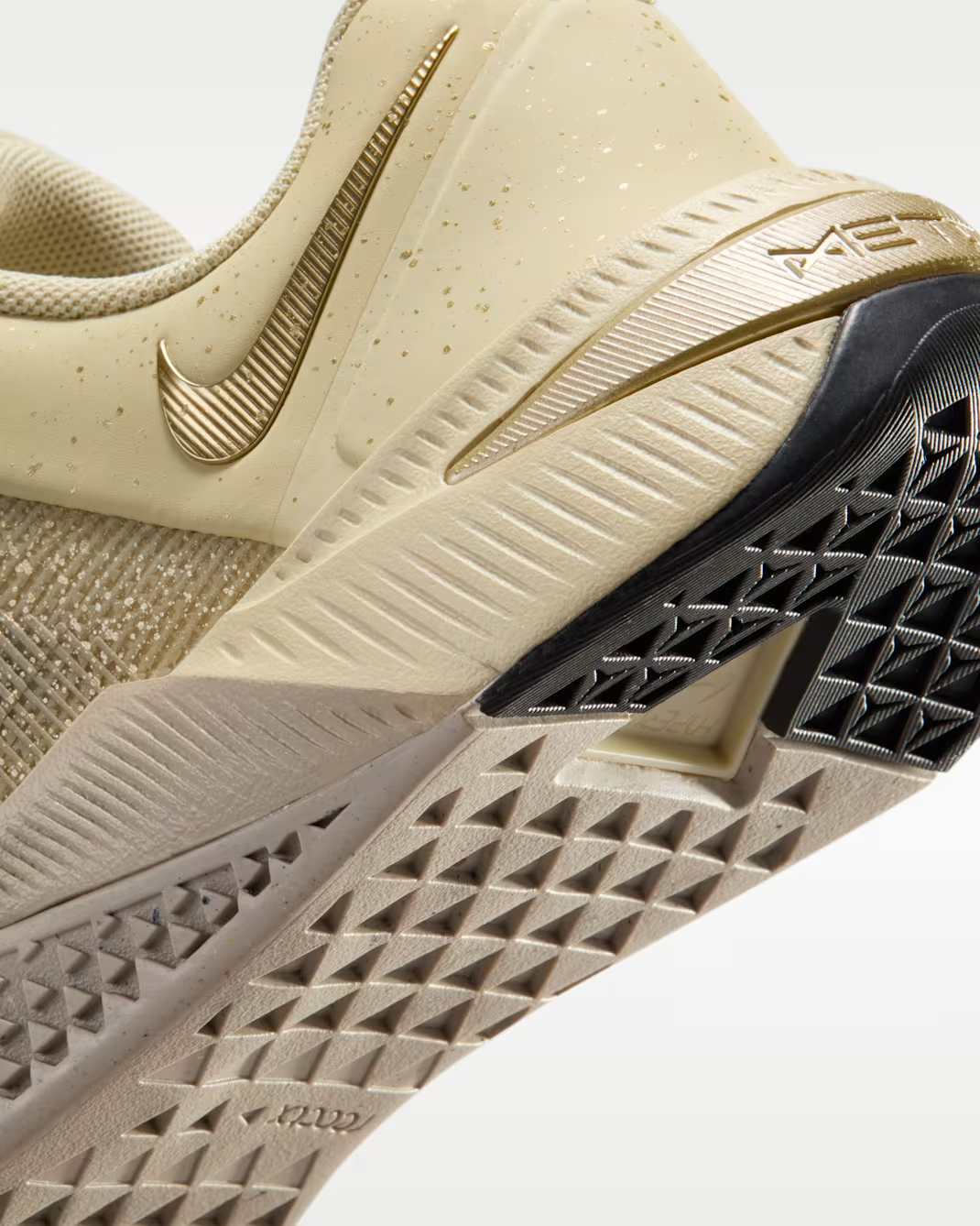 IB6544-200 Nike Metcon 10 SE Light Khaki Cream 2 (Women's)