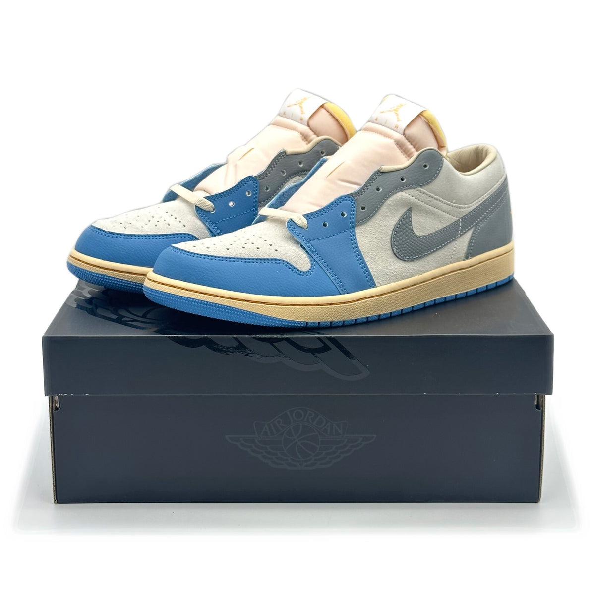 DZ5376-469 Nike Air Jordan 1 Low Tokyo 96 Vintage UNC University Blue (Men's)