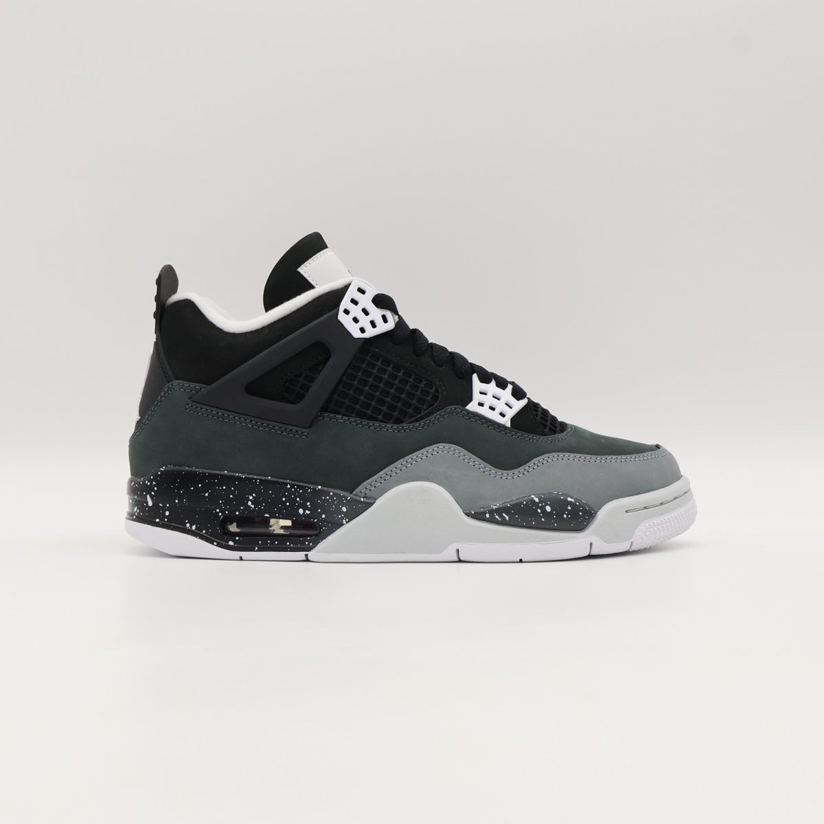 FQ8138-002 Nike Air Jordan 4 Retro Fear (Men's)