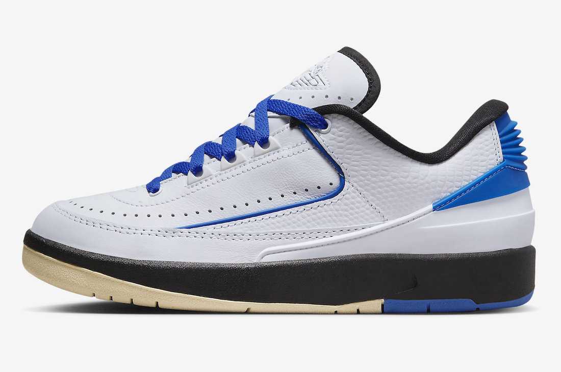 DX4401-104 Nike WMNS Air Jordan 2 Retro Low Varsity Royal