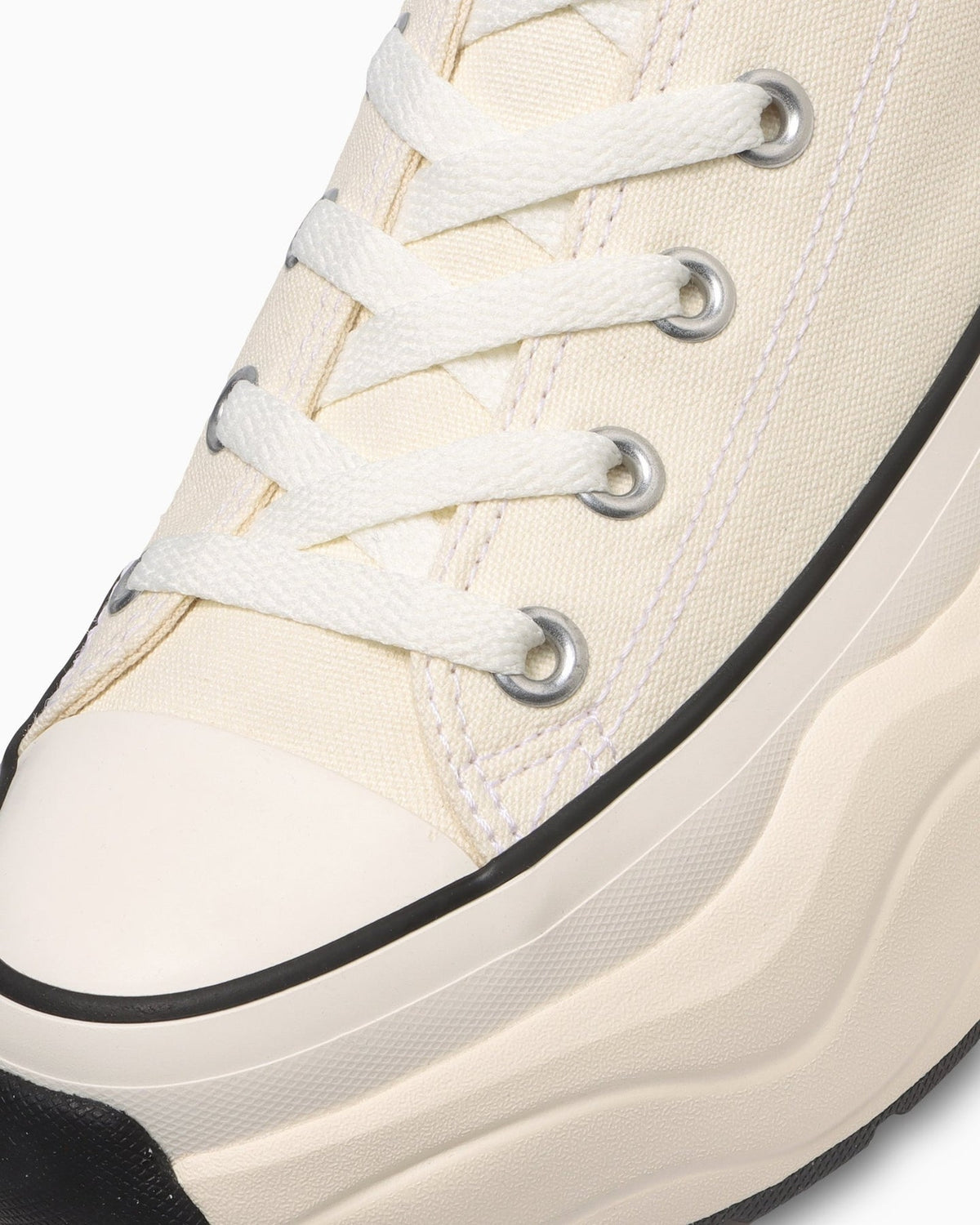 31312412 Converse All Star Surgetrainer OX Off White (Men's)