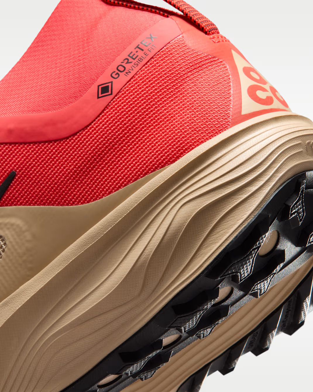 IQ1084-600 Nike ACG Pegasus Trail GORE-TEX "Light Crimson/Linen" (Men's)