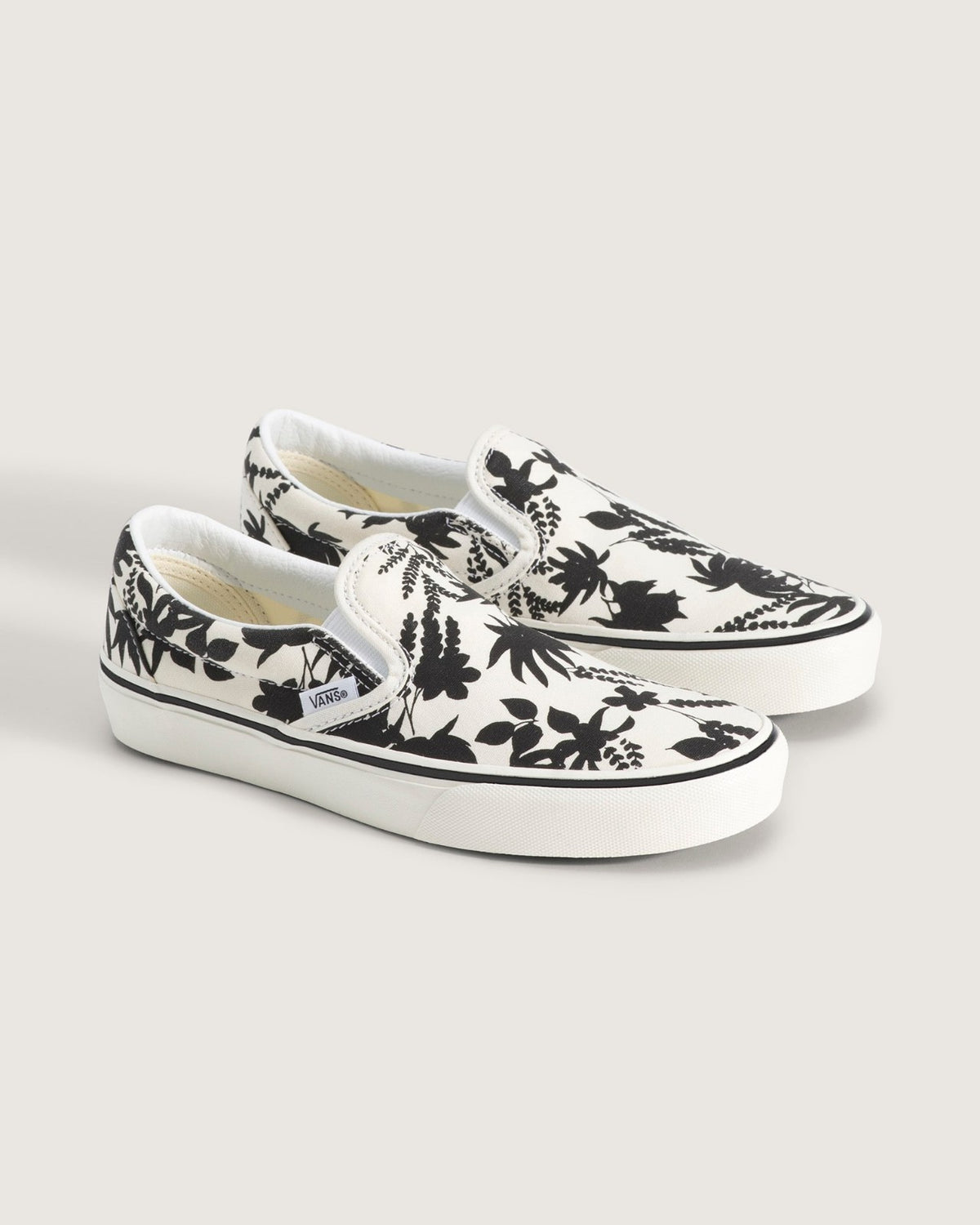 VN000D6YCJJ Vans Classic Slip-On Black (Men's)