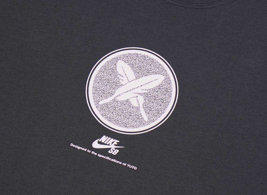 FN0670-060 Nike SB Yuto Horigome Skateboard Tee Anthracite