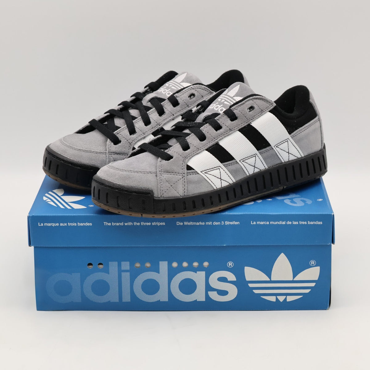 IH2228 adidas Originals Lawsuit Grey Core White (Men's)