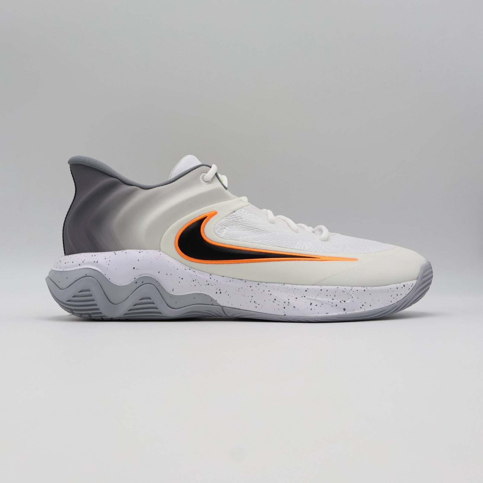 FQ3681-102 Nike Giannis Immortality 4 White Volt Wolf Grey (FQ3680-102) (Men's)