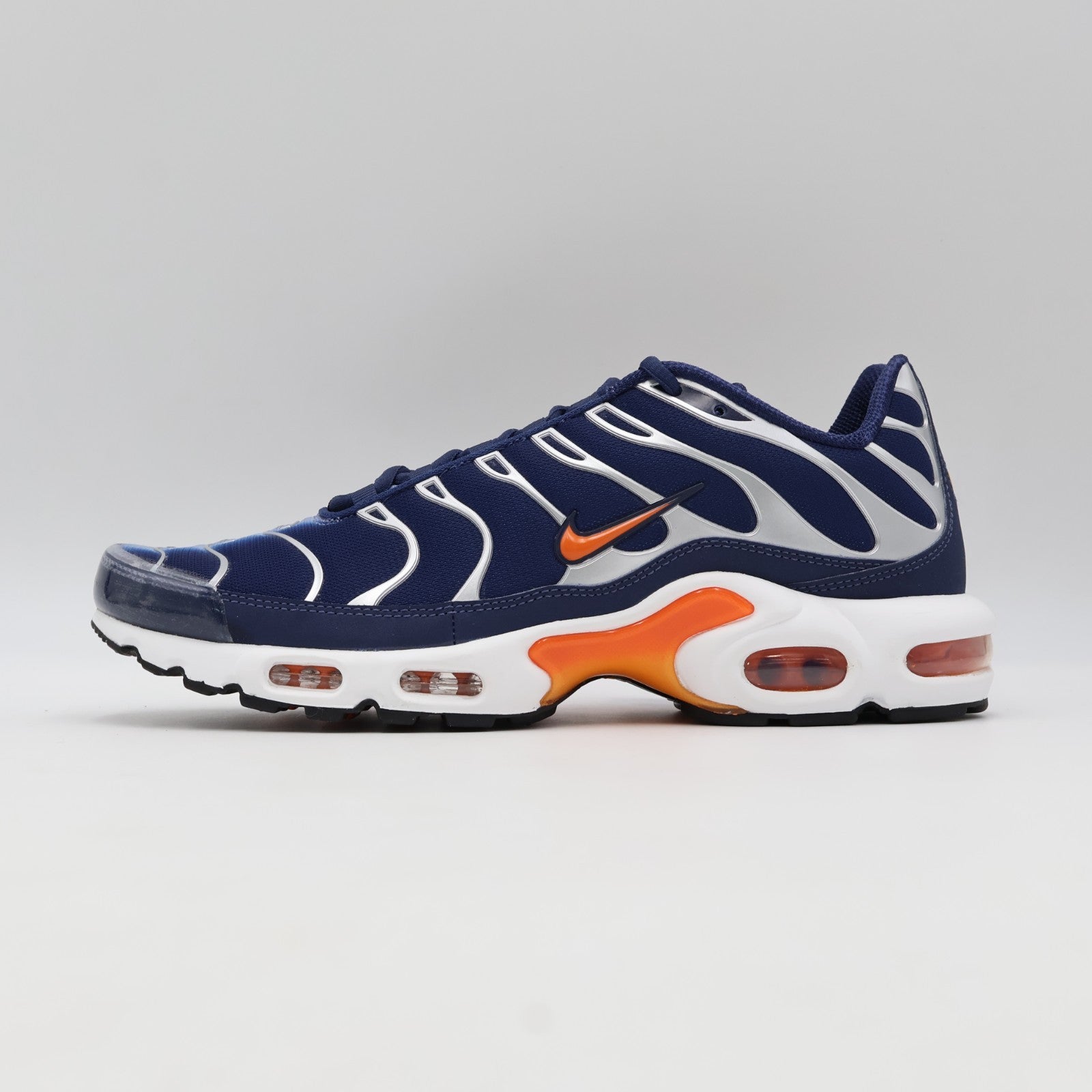 IQ0286-410 Nike Air Max Plus Navy Orange (Men's)