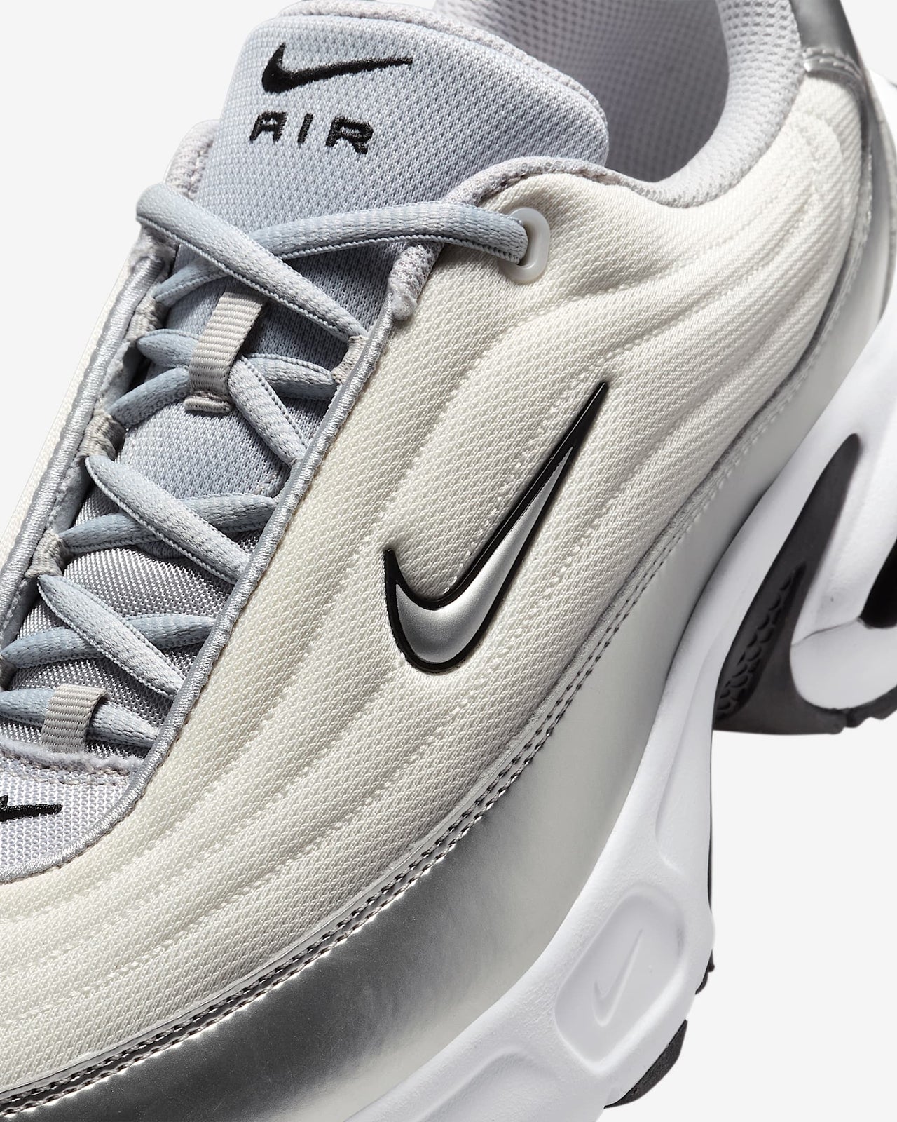 HM0256-001 Nike Air Max Portal SE Metallic Silver Phantom White Black (Women's)