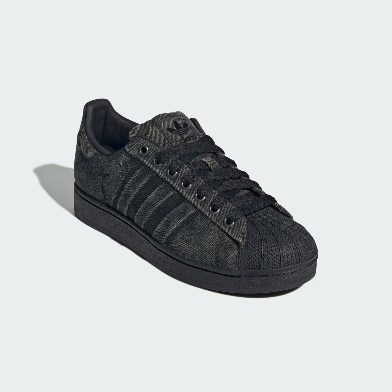 JQ3240 adidas Originals Superstar 82 Black Supplier Colour Core Black (Men's)