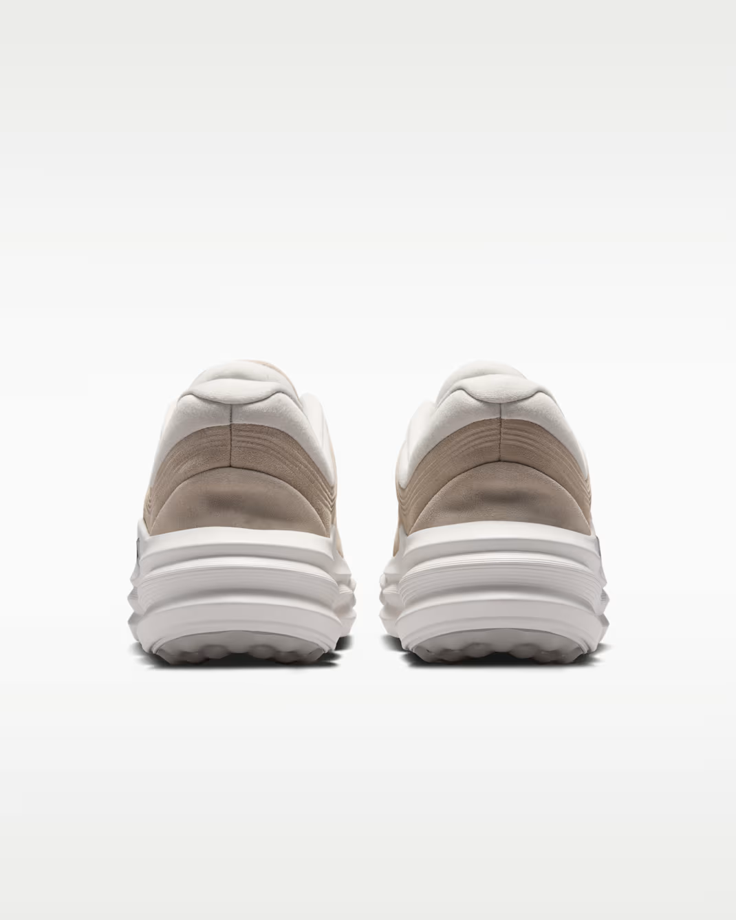 IR0447-200 Nike 24.7 Shoes (Men's)