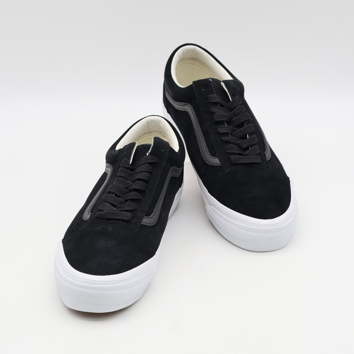 VN000D9JCJJ Vans PREMIUM OLD SKOOL PIG SUEDE BLACK (Men's)