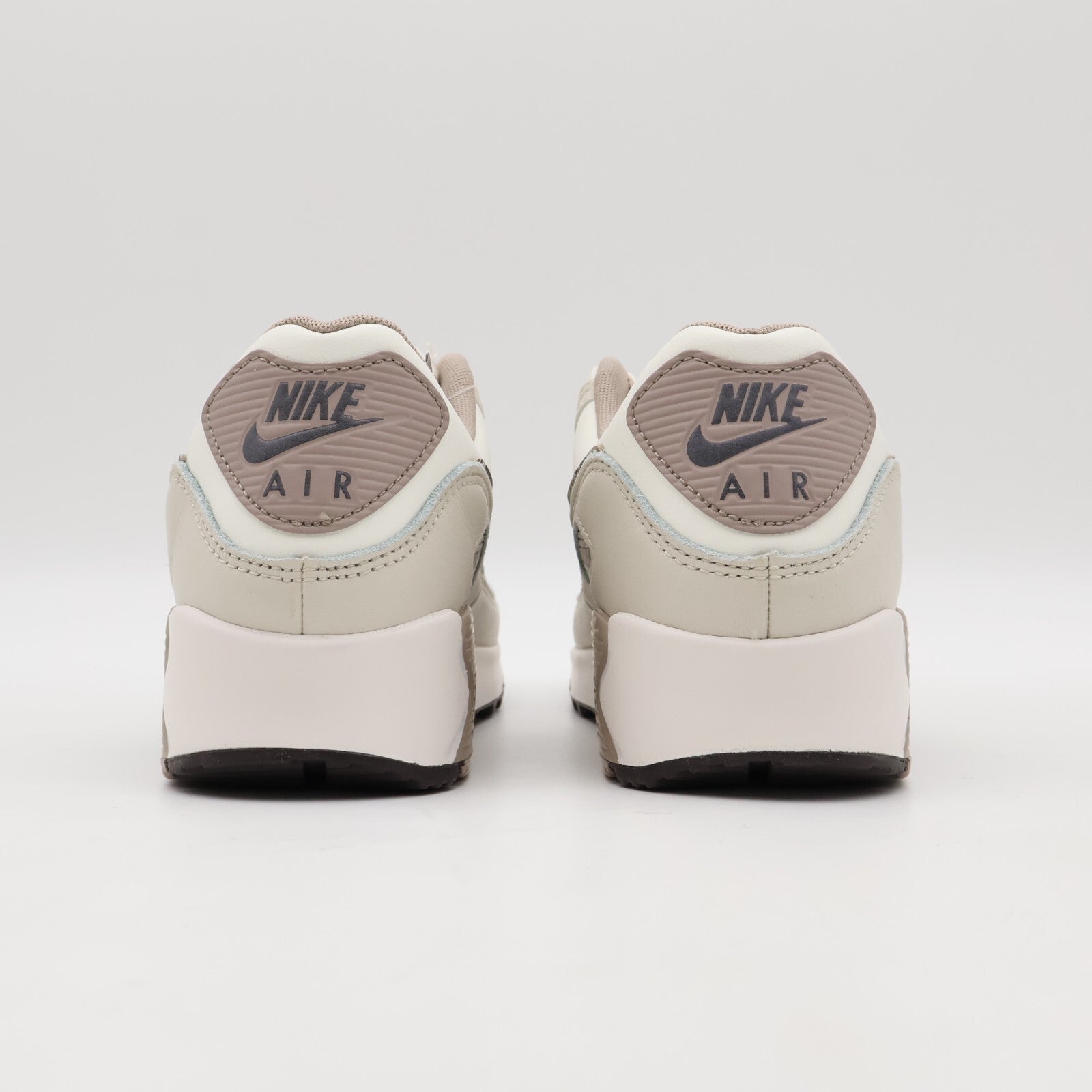 HV4915-100 Nike Women's Air Max 90 Snakeskin Pink (Womem's)
