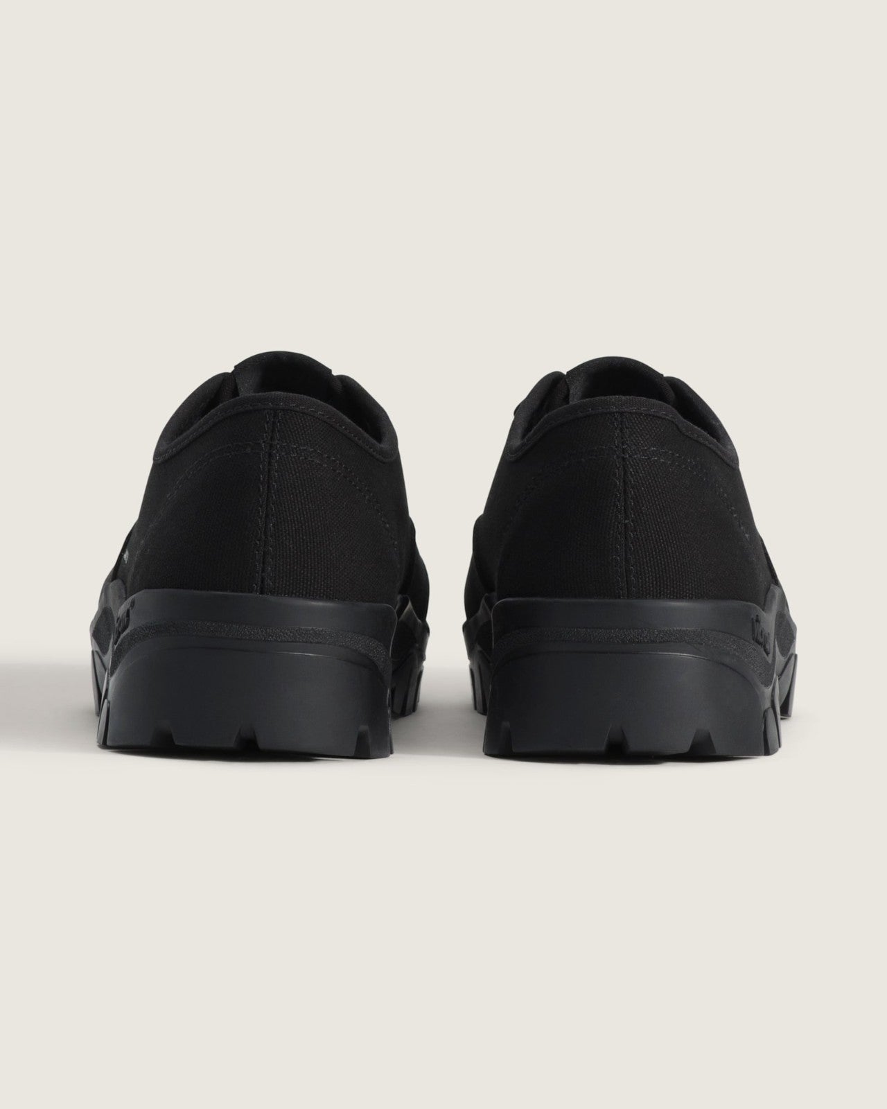 VN000EGWBLA OAMC OTW by Vans Authentic Oxford Black (Men's)