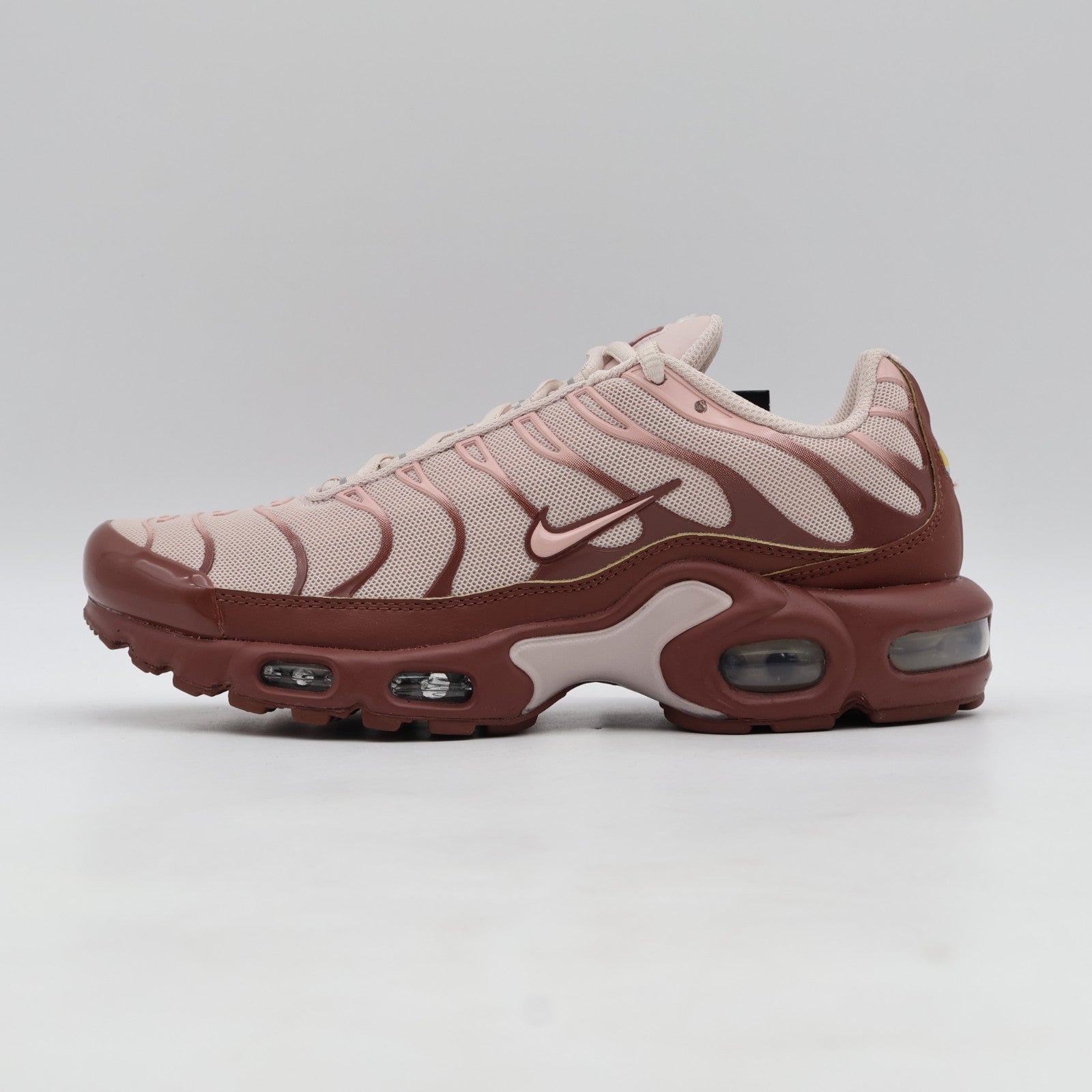 DZ3671-201 Nike Air Max Plus Red Sepia (Women's)