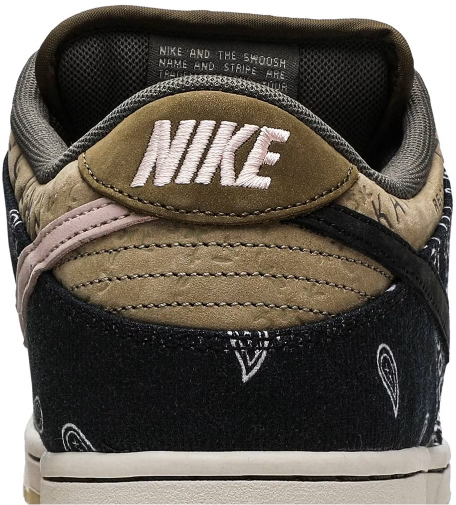 CT5053-001-SP-BOX Travis Scott Ã Nike SB Dunk Low (Special Box) (Men's)