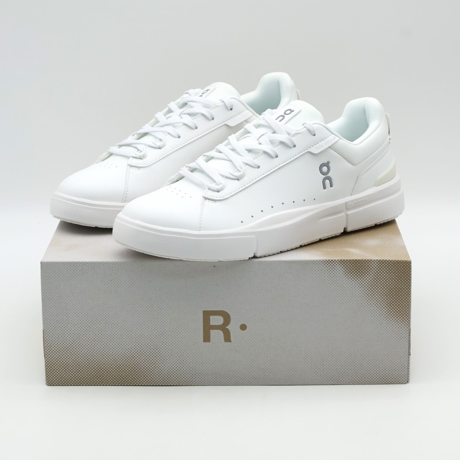 3MF30641200 On THE ROGER Advantage White White (Men's)