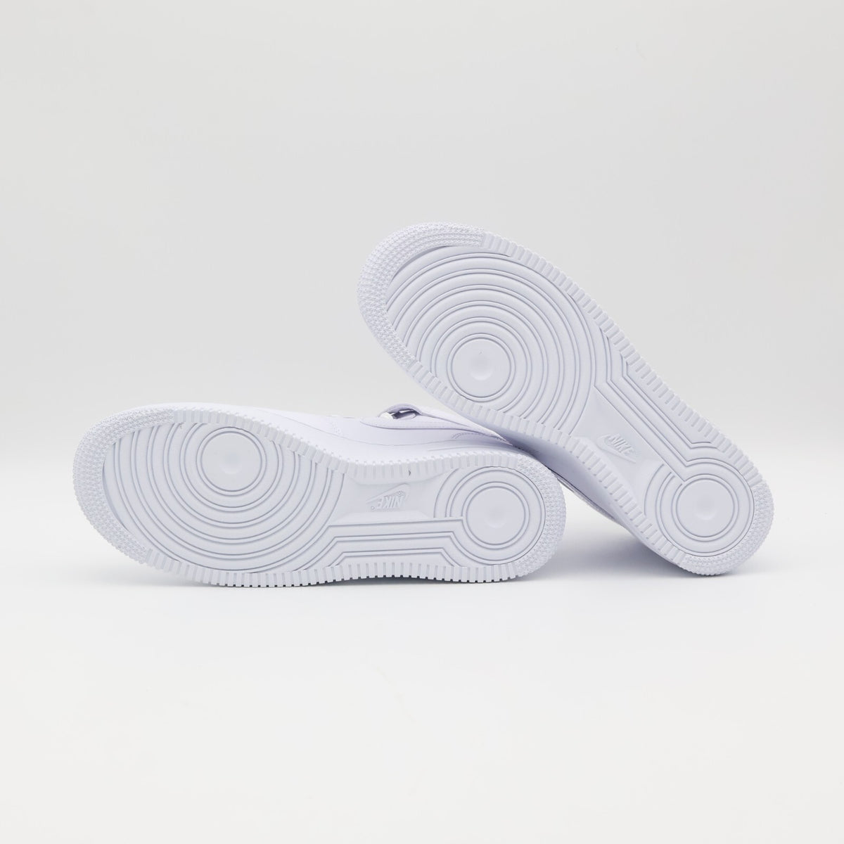 FZ8784-100 Supreme Nike Air Force 1 Mid White FW24 (Men's)