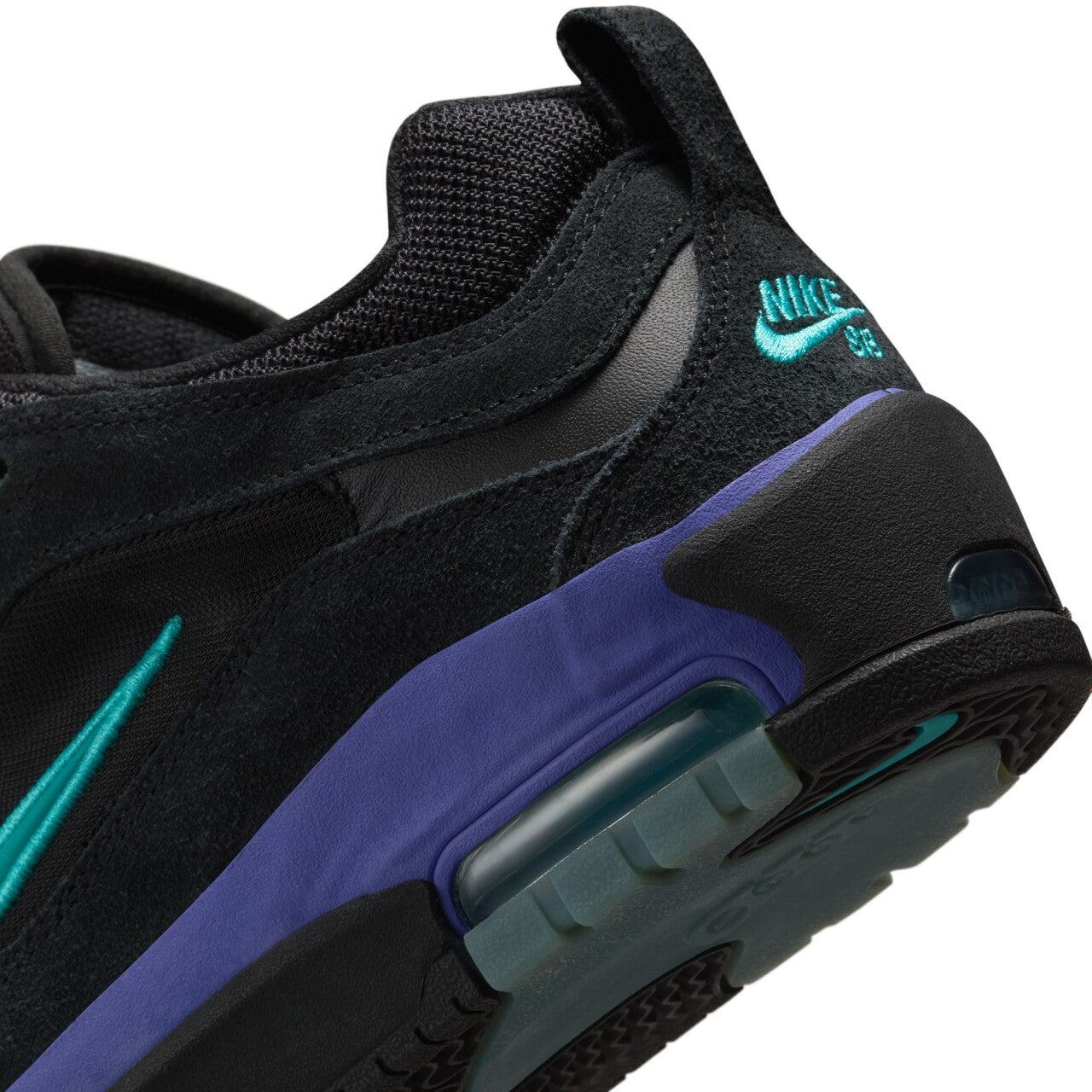 FB2393-003 Nike SB Ishod 2 Black Grape (Men's)