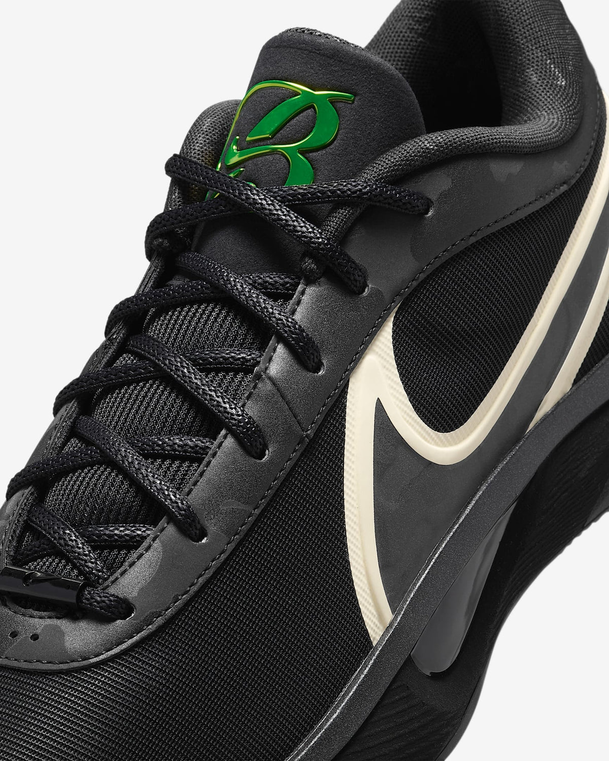 IB3863-001 Nike Giannis Freak 6 Black Label (Men's)