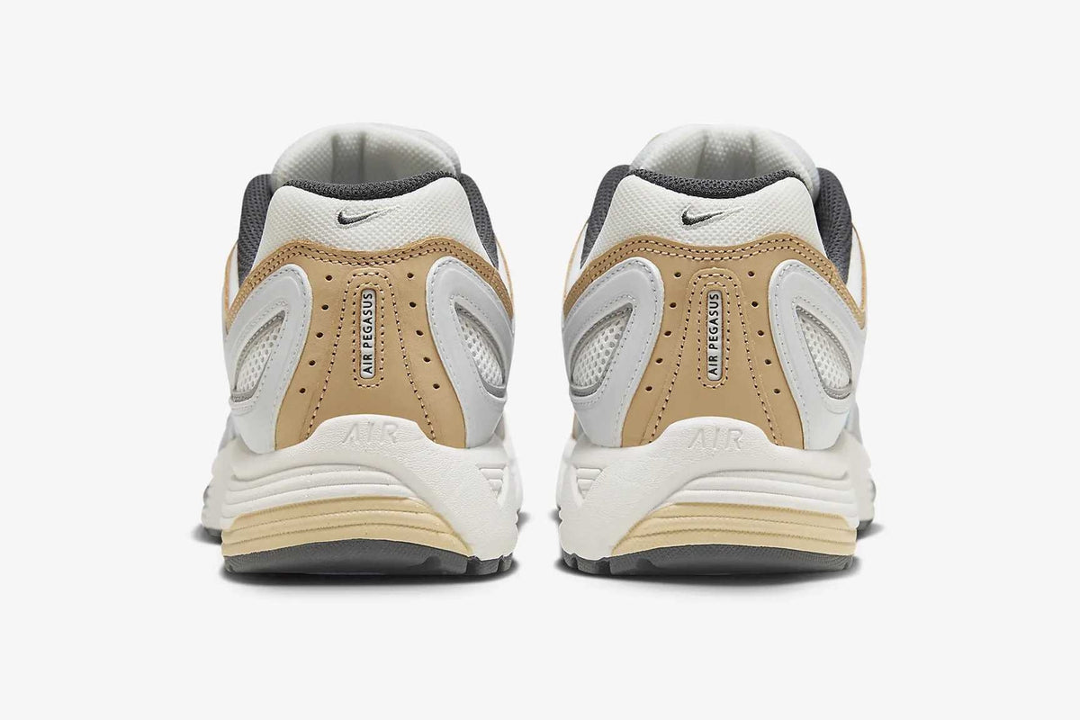 HM4348-100 Nike Air Pegasus 2K5 White Glacier Blue Tan (Men's)