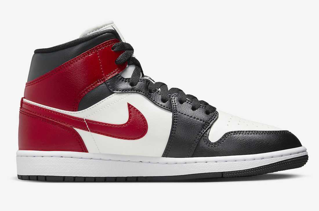 BQ6472-160 Nike Air Jordan 1 Mid Black Toe (Women's)