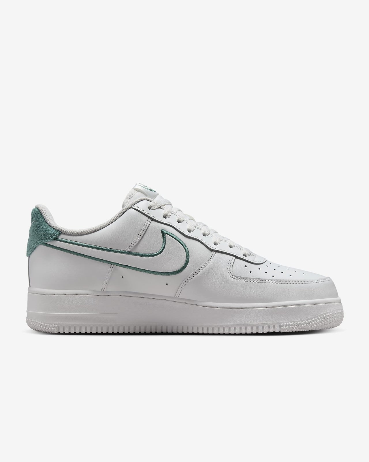 FN8349-100 Nike Air Force 1 Low Resort ï¼ Sport (Men's)